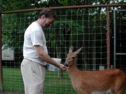 Meeting Alli -- corn makes for instant friendship